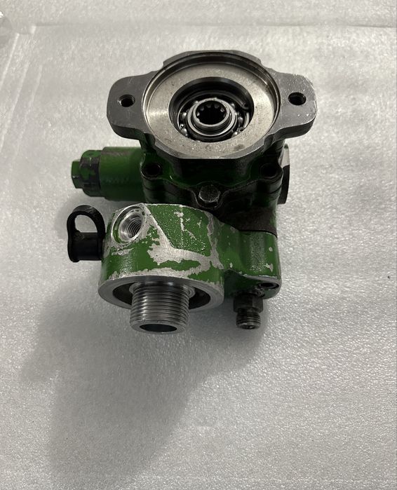 Насос Подпітки John Deere AH163144, AXE14670, AH201881