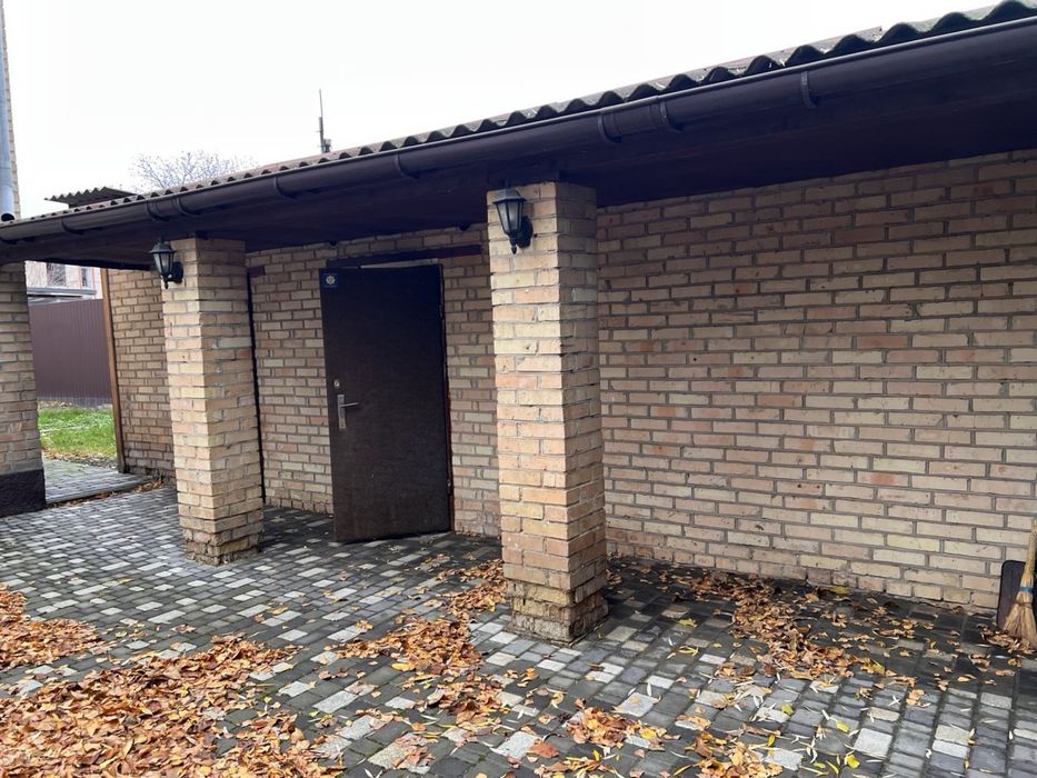 Будинок в лісовій Бучі