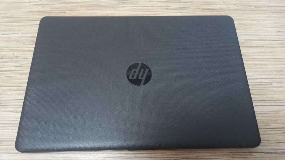 ноутбук HP 250 G6