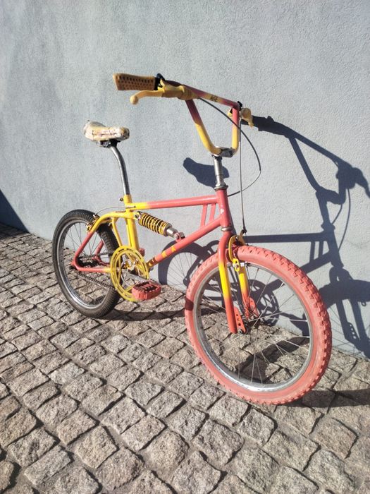 Bmx anos 80  com amortecedor