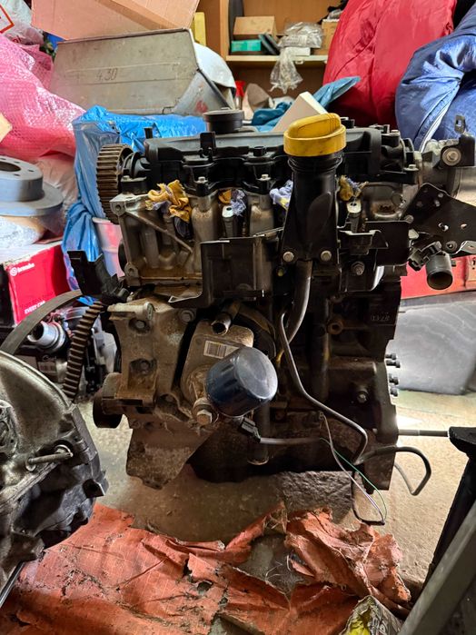 Silnik słupek 1.5 DCI 110km 81kW K9KJ836