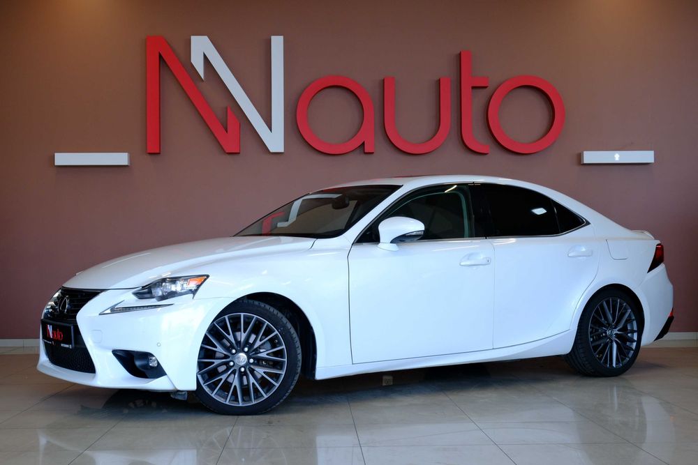Lexus IS250 2015