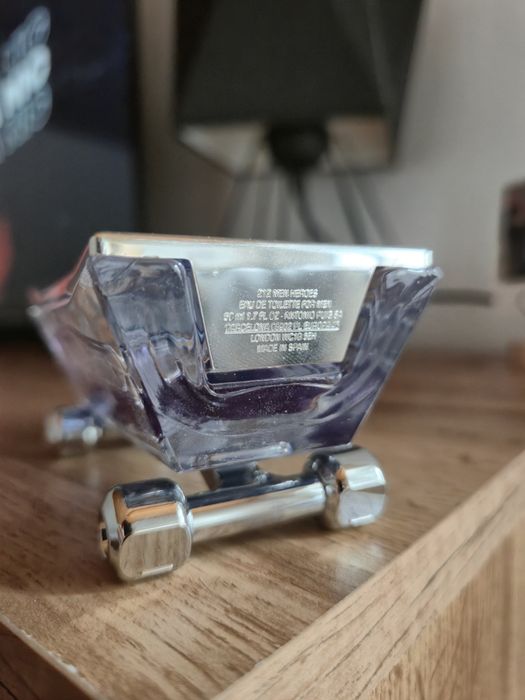 Perfumy Carolina Herrera 212 męskie