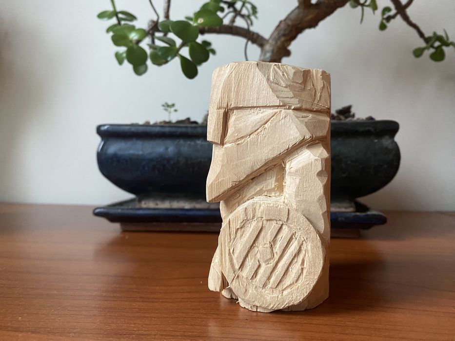 Figurka drewniana wiking