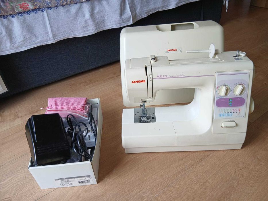 JANOME Sewing machine | Máquina de costura JANOME