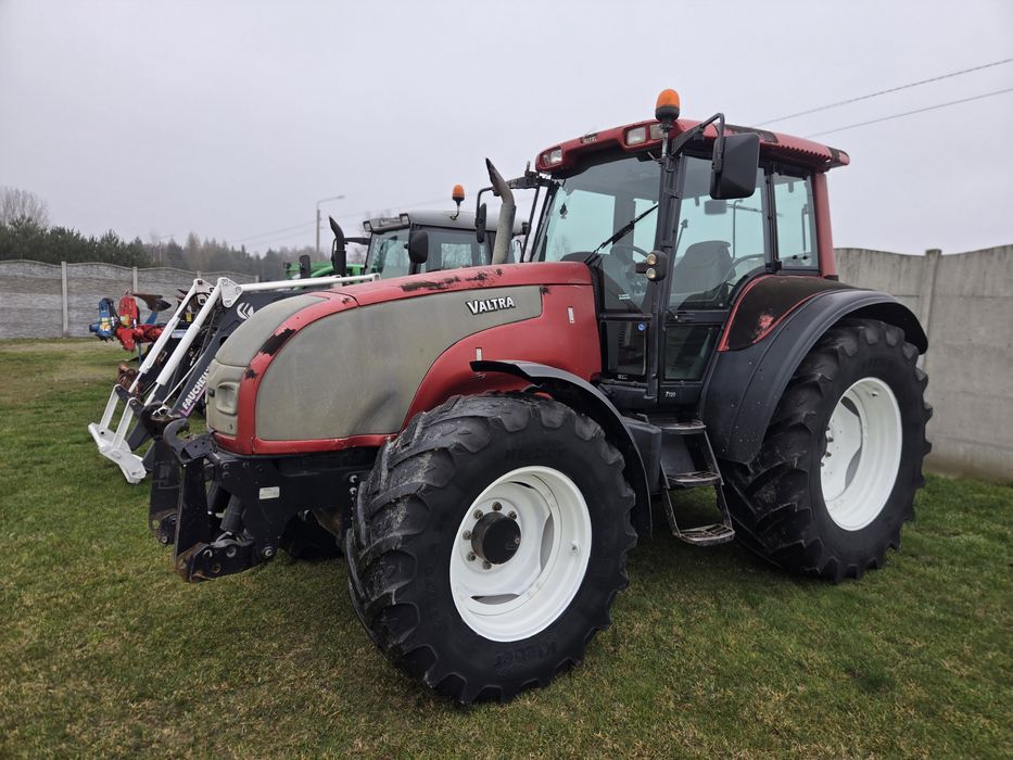 Valtra T120,2005 rok,sprężarka