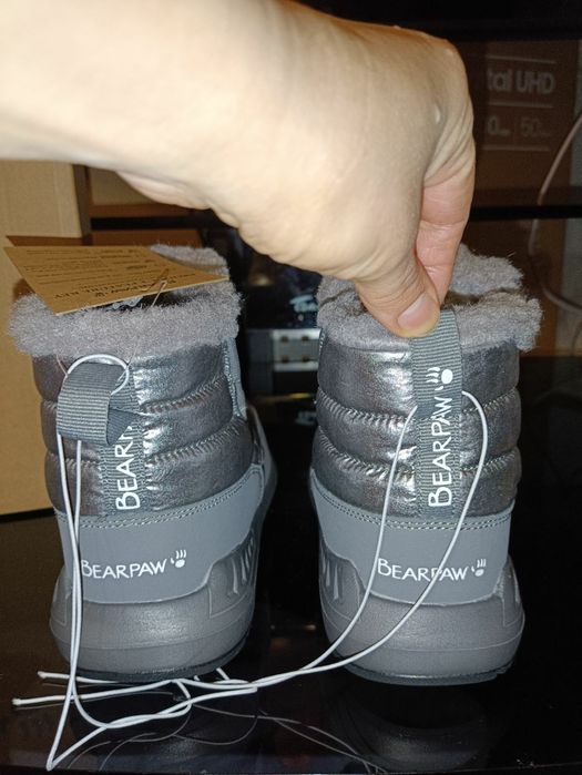 Новые сапоги зимние дутики ф.Bearpaw Америка, р.35, стелька 22,5 см