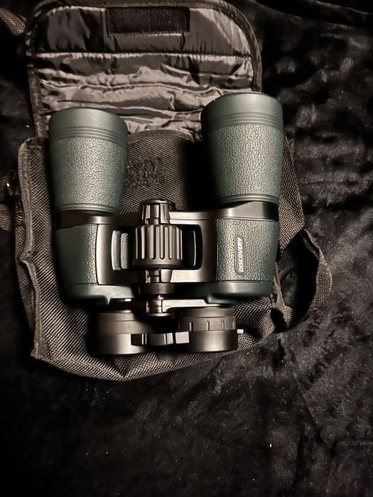 Lornetka Discovery 10x50