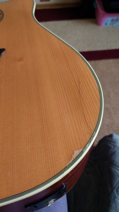 Продам гітару Washburn WD10SCE NT
