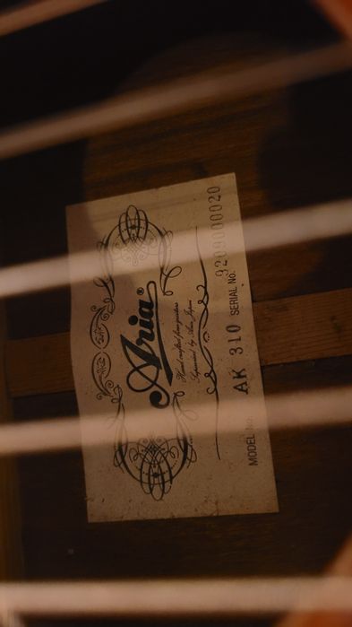 Guitarra clássica Aria Ak310