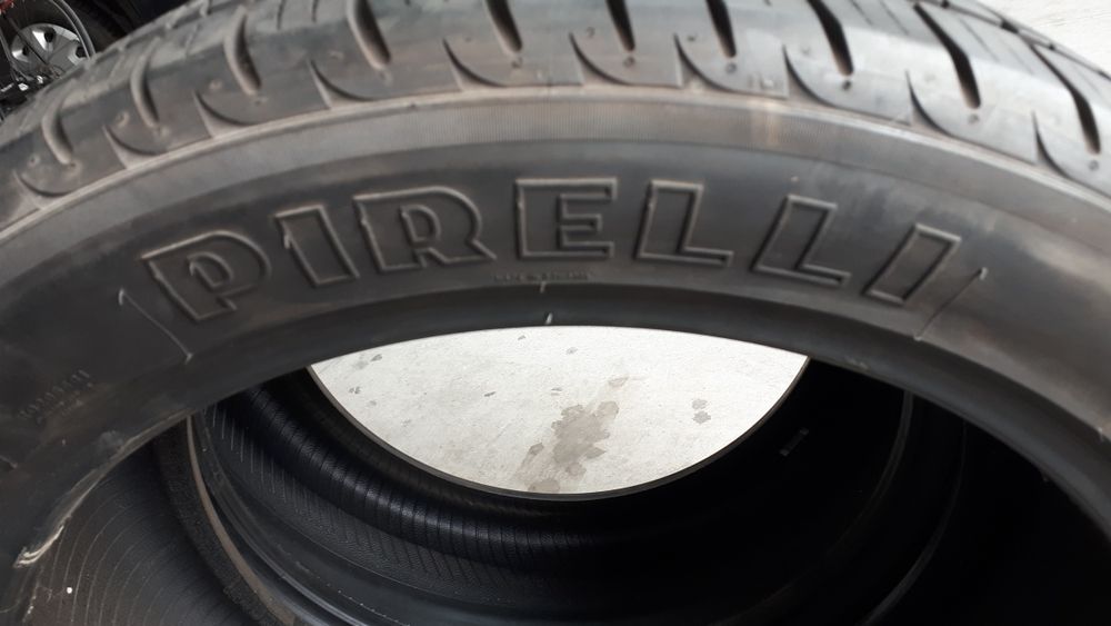 Dois pneus 255/45R20 105V Pirelli Scorpion Zero
