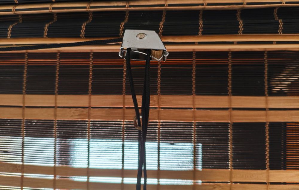 Estore em bambu.64584284994563124