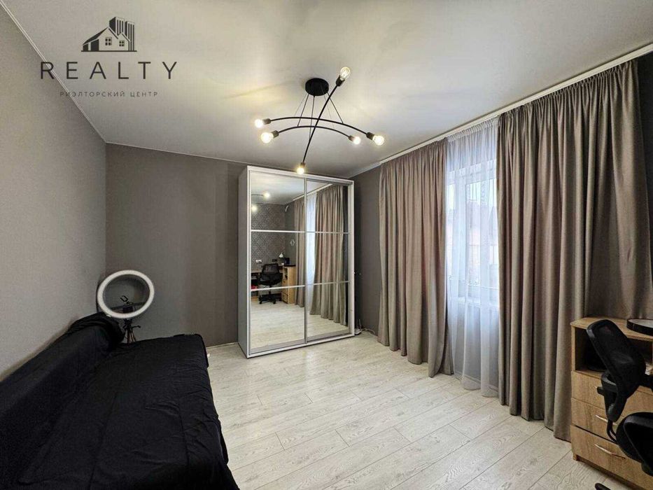 Будинок на Сонячному з сучасним ремонтом (22-350-114)