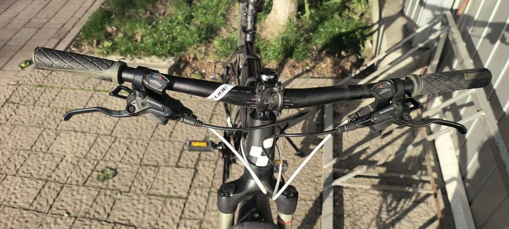 Велосипед CUBE cross pro 28