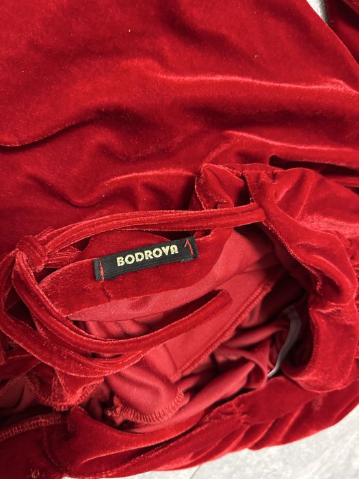 Червона сукня велюр (Нова з біркою)