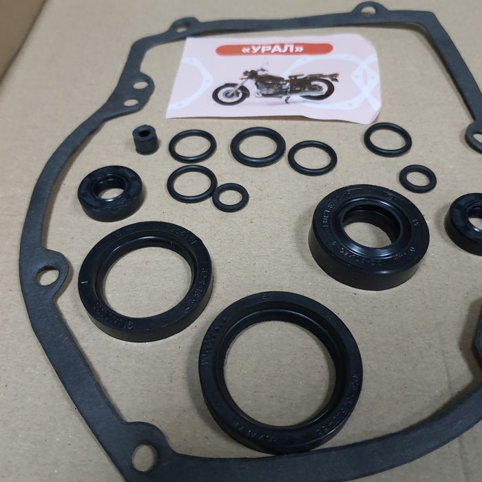 Ремкомплект Коробки УРАЛ 650 ИМЗ сальники и прокладка (полный комплект
