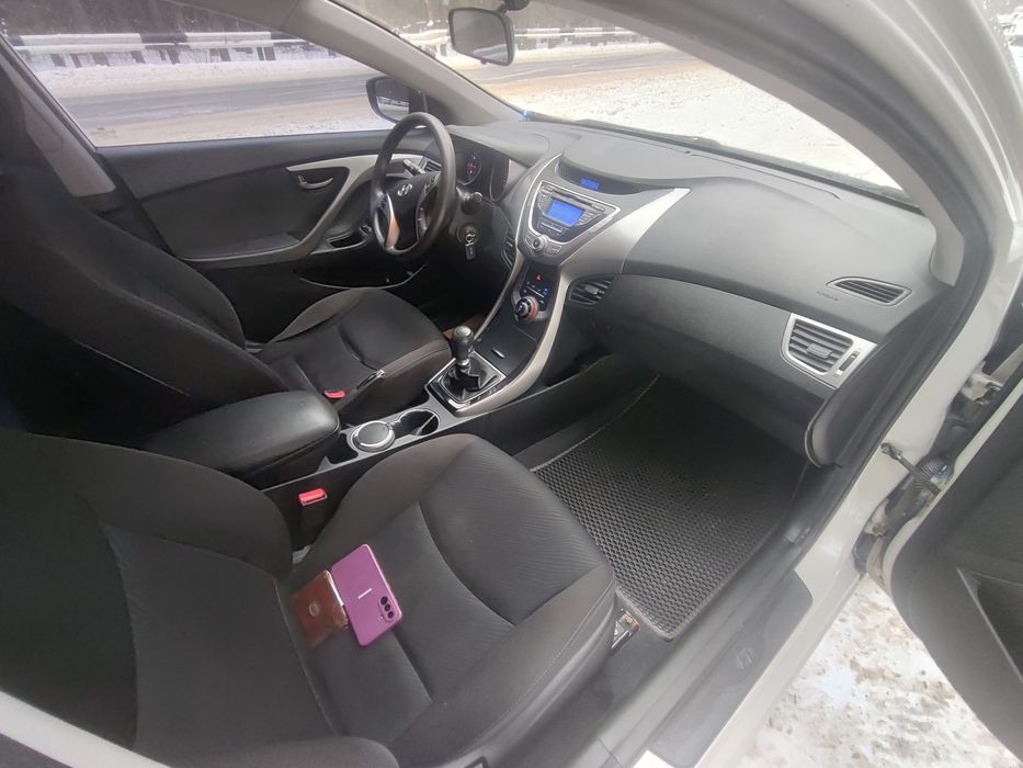 Hyundai Elantra MD хорошая