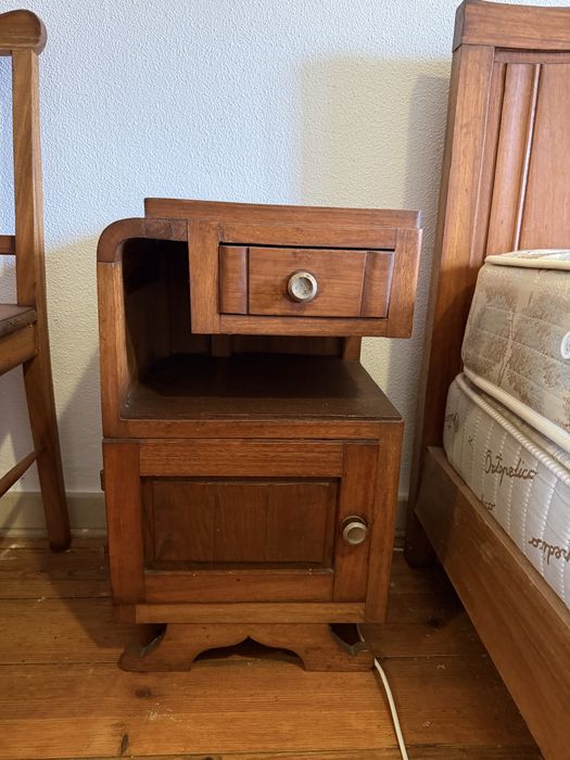 Moveis antigos para usar ou restauro