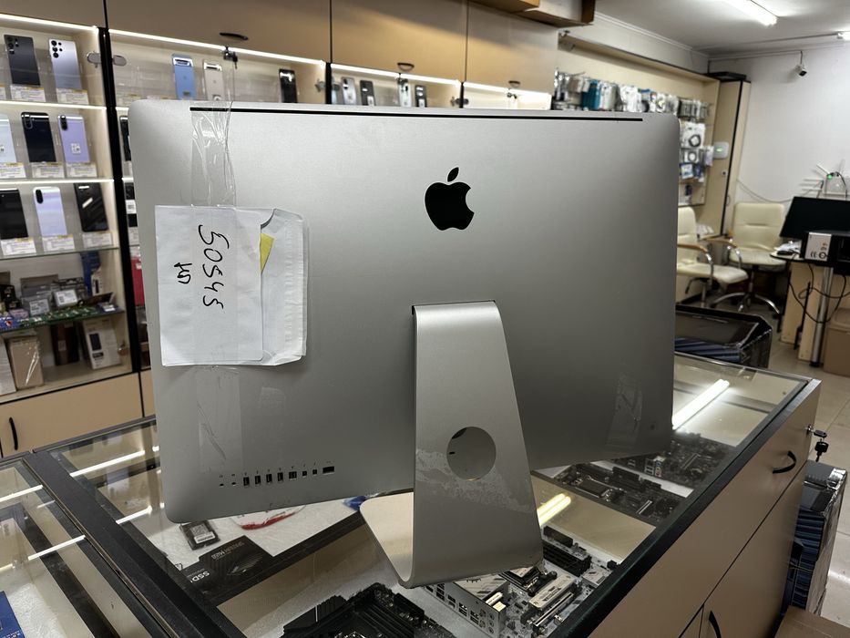 Apple IMac A1312 під відновлення
