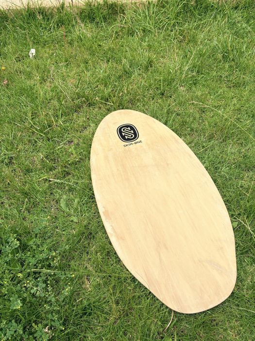 Vendo prancha skimboard impecavel