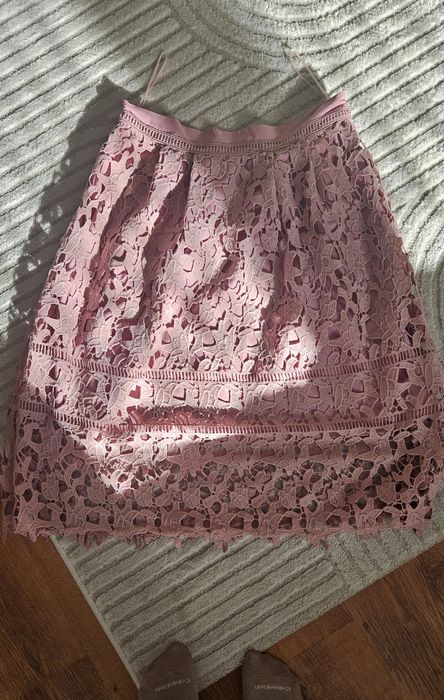 Różowa ażurowa spódnica Top Secret, r. 40