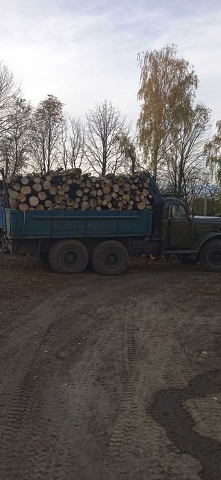 Дрова для опалення. Замовляйте завчасно, буде дешевше.