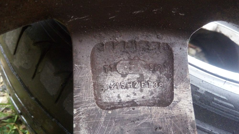 Skoda Koła Aluminiowe 15" 6Jx15 ET38 opony letnie 195/65