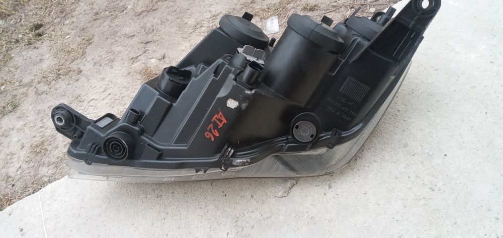 Seat toledo 4 сеат толедо 4 фара 2012-2014