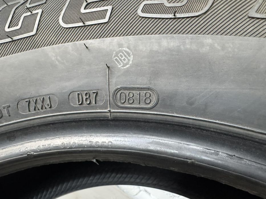 Майже нові всесезонні шини Bridgestone 255/70 R18