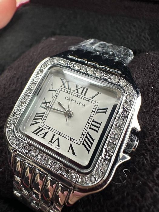 Годинник cartier часы картье medium