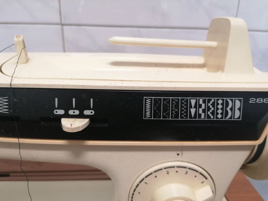 Máquina de costura elétrica automática Singer SAMBA 8