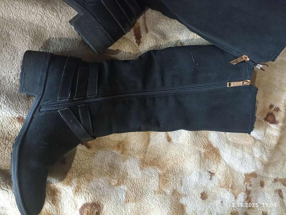 Продам сапоги женские обувь