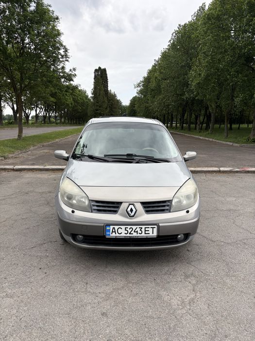 Продам автомобіль Renault GrandScenik 2