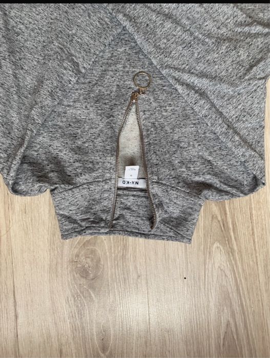Bluza z zamkiem