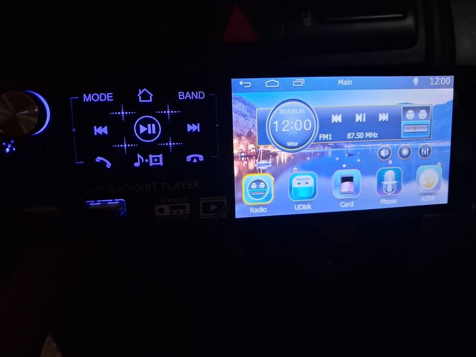 Radio bluetooth aux GPS kamera cofania