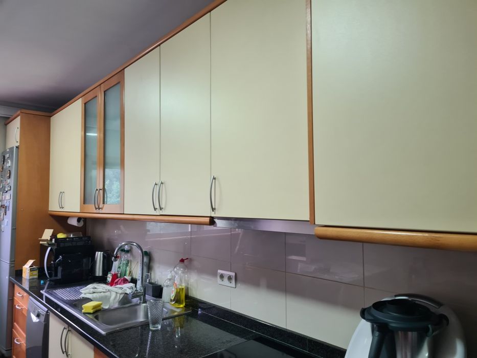 Cozinha como nova 4 metro compridro em modolos com placa e forno microondas