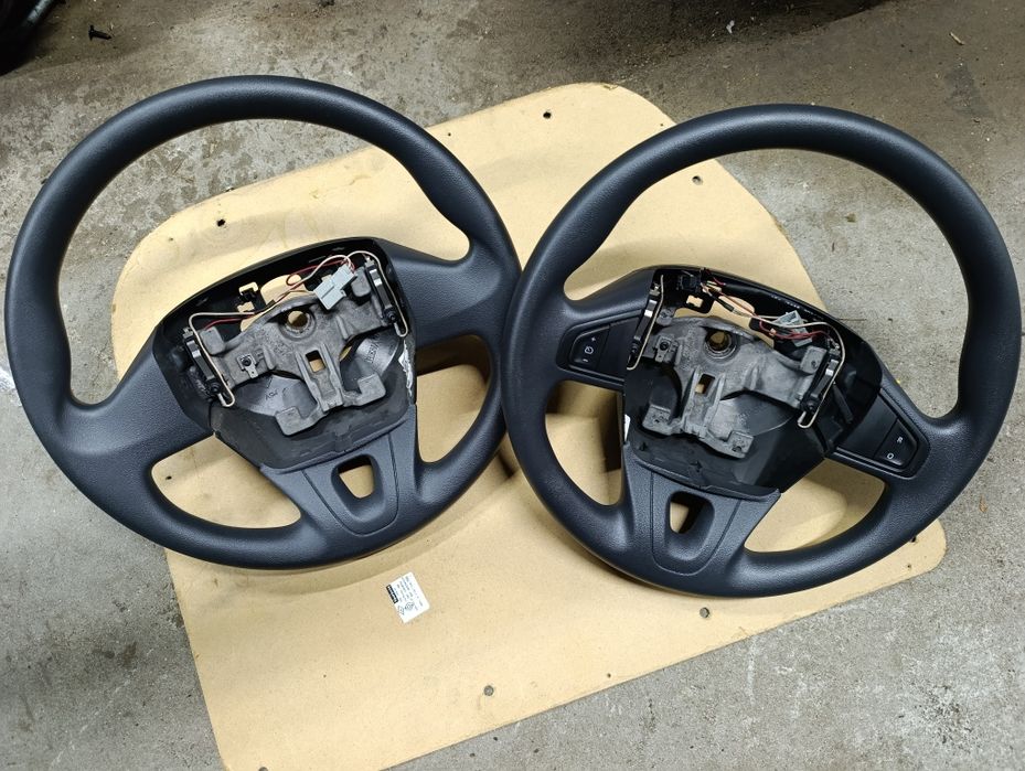 Руль Рено Кенго 2013-2020 рік