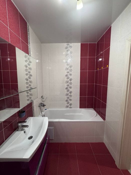 Продаж 1-кімнатної квартири, вул. Івасюка, поруч ТРЦ Арсен