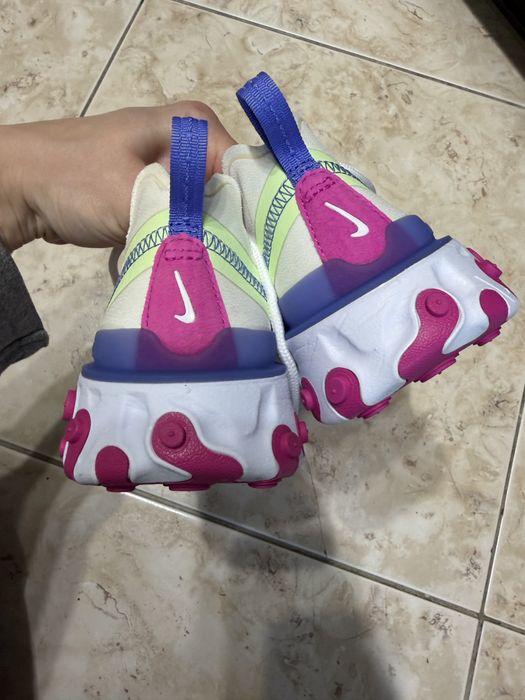 жіночі кросівки Nike W React Element 55  36 розмір