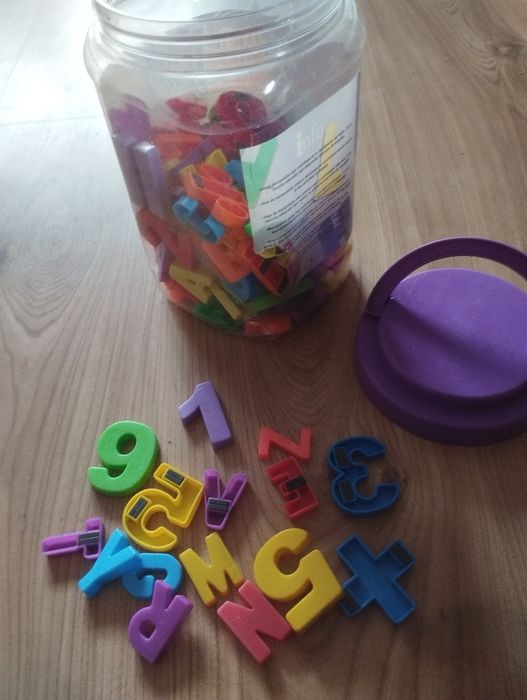 Magnesy na lodówkę lub tablice magnetyczna