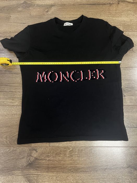 Футболка Moncler