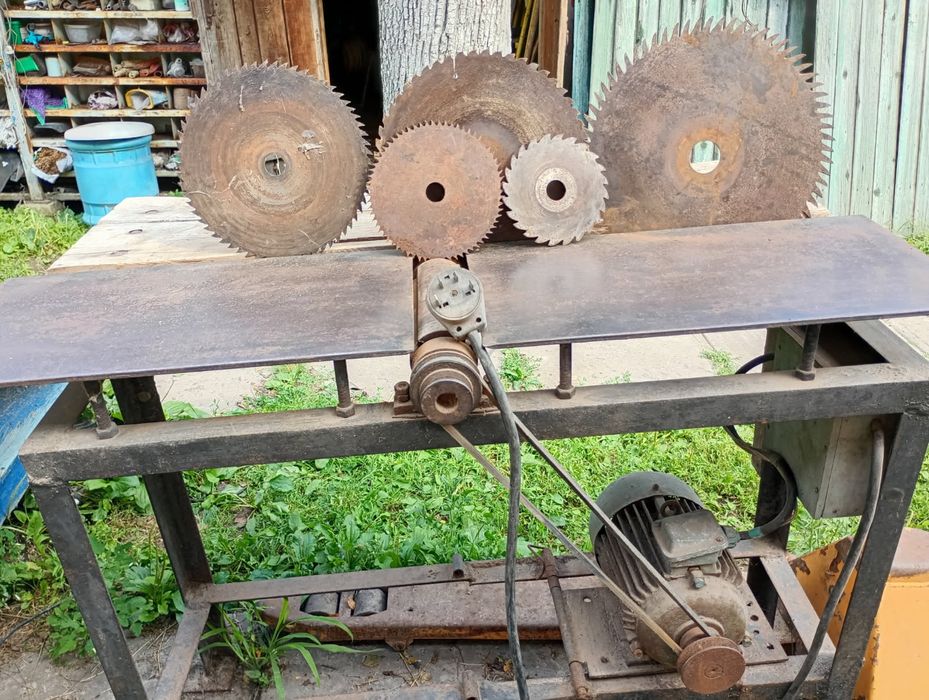 СРУГАЛЬНО-ЦИРКУЛЯРНИЙ верстка, циркулярка