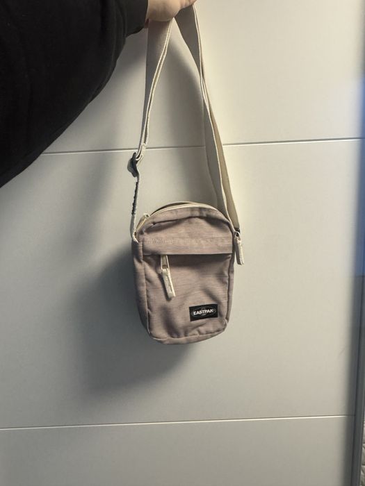 Сумка/барсетка/месенджер eastpak