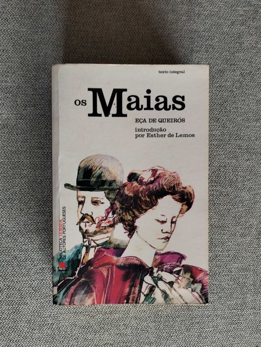 Livro "Os Maias" de Eça de Queirós