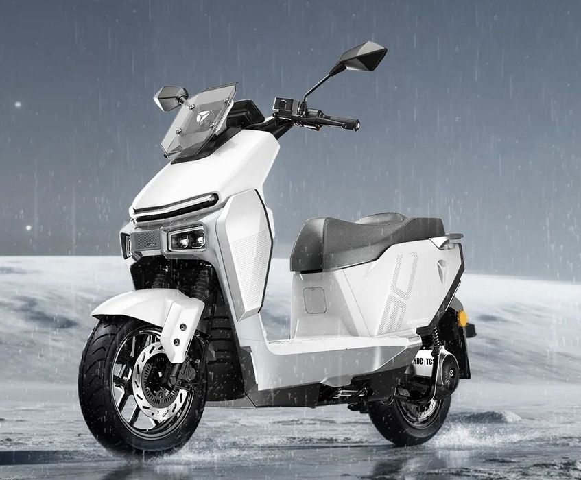 БОМБА ! НОВИНКА відYadea!2999w50Ah БЕЗКОШТОВНА ДОСТАВКА !Електричний мопед Yadea GS80 акум.літій-залізо-фосфатний