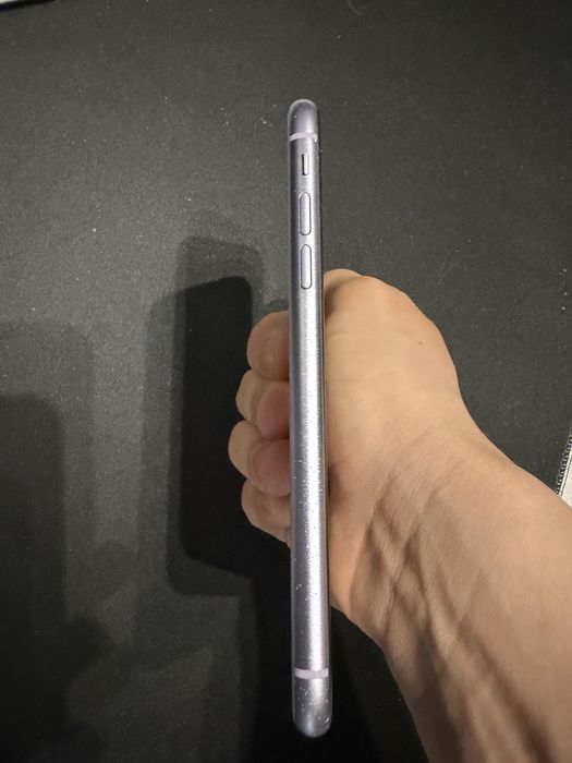 Iphone 11 fioletowy stan idealny