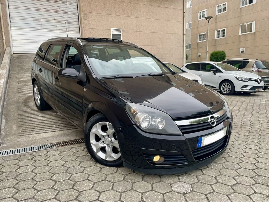 Opel Astra 1.9 CDTI 150cv 6V Teto Panoramico NOVA
