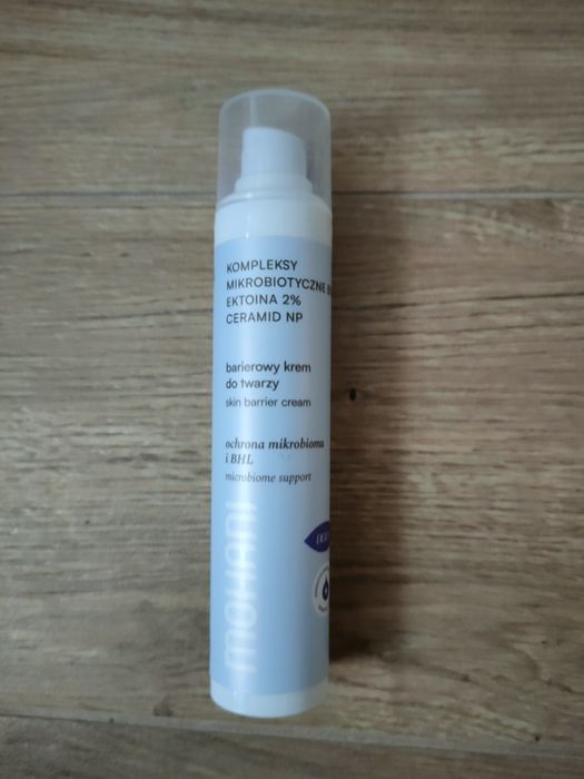 MOHANI Regenerujący krem barierowy z ektoiną 2%, ceramidem NP 50 ml