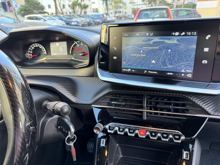 Peugeot 2008 active business