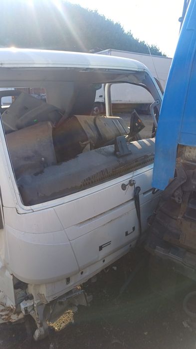 Cabine mitsubich fuso